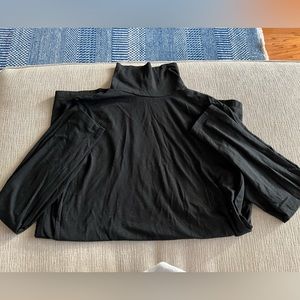 Very thin lose J Jill Black long sleeve Turtle Neck size small